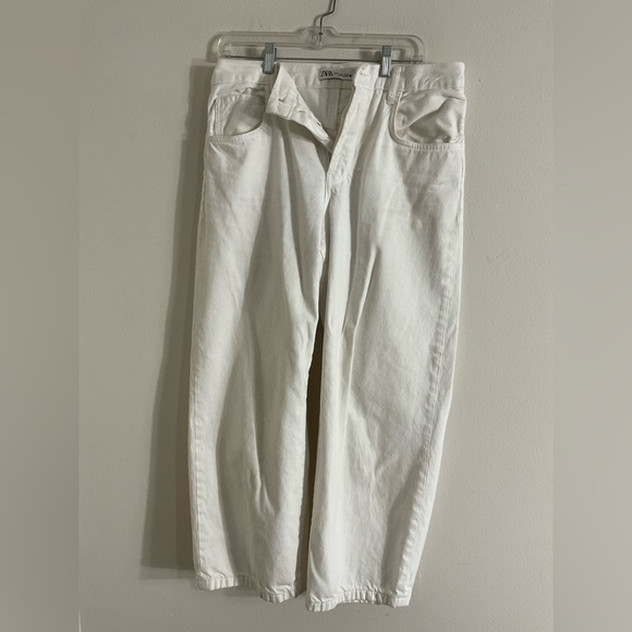 Zara Denim - Zara Straight Wide Leg Women Size 8 White 5 Pocket Denim Jeans